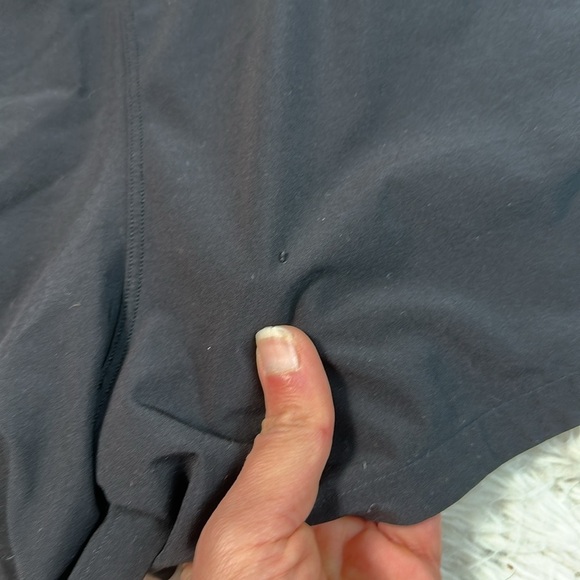 Lululemon Stroll at Sundown Short 3" Black - Picture 6 of 8